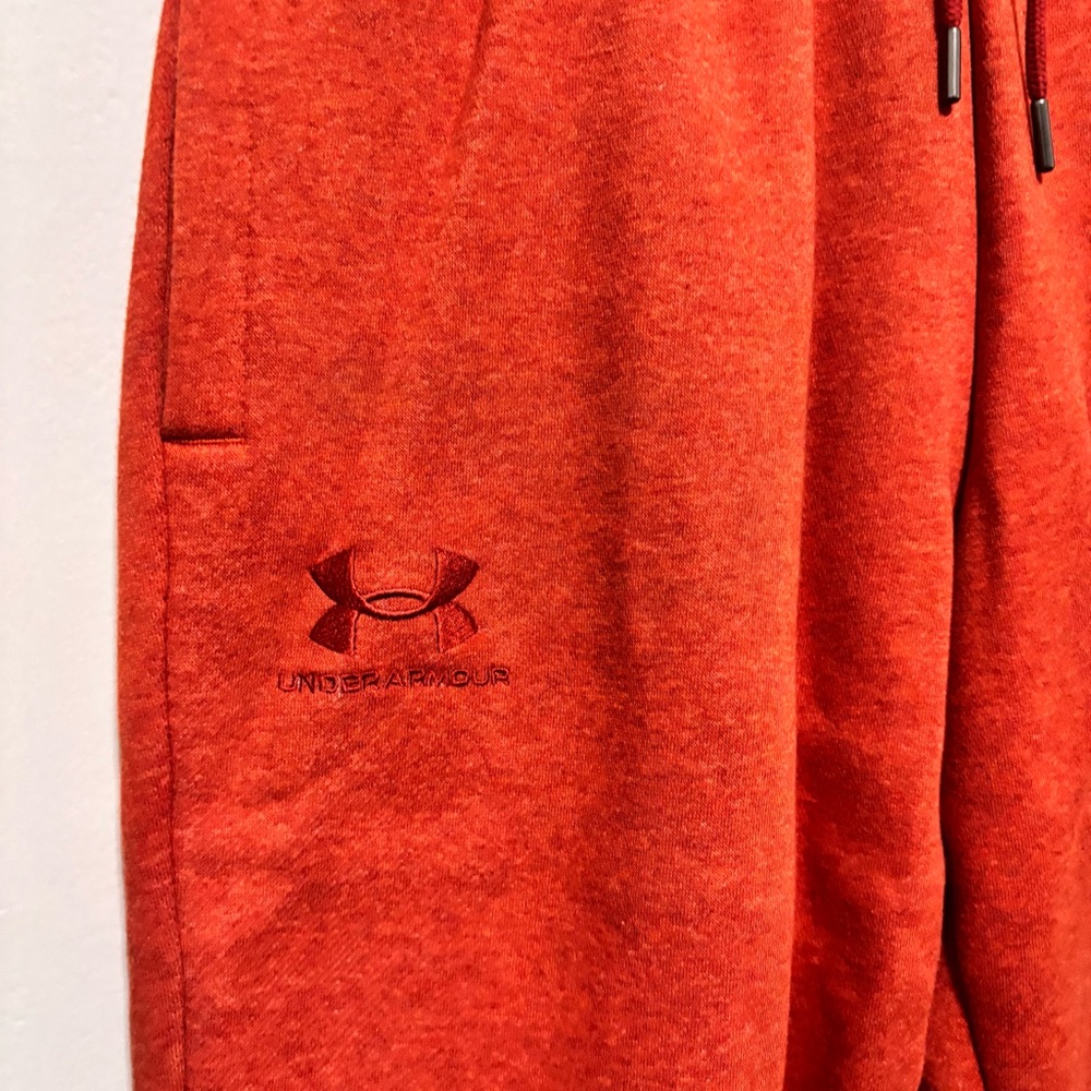 🆕 Under Armour Men's Burnt Orange Fleece Joggers - Picture 8 of 14
